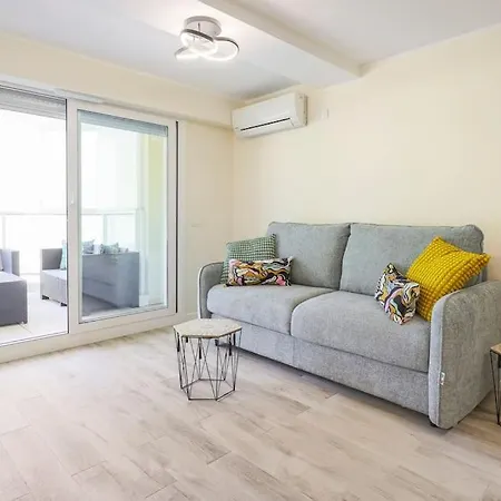 Апартаменты Bel Juan Les Pins Антиб