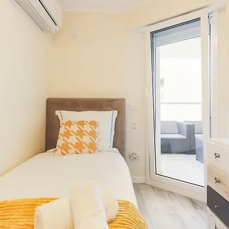 Апартаменты Bel Juan Les Pins Антиб